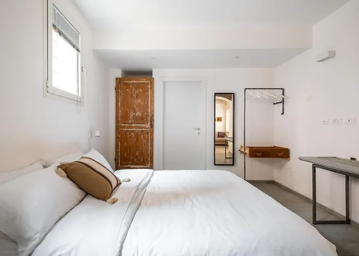 San Michele By Wonderful Italy * Bologna